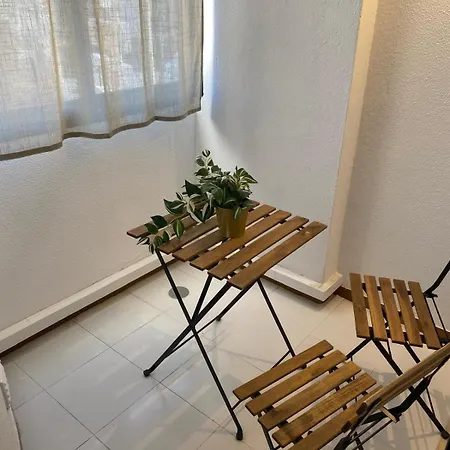 2-bedroom In Albufeira, 10 Minutes From The Beach, With Pool Apartment Albufeira